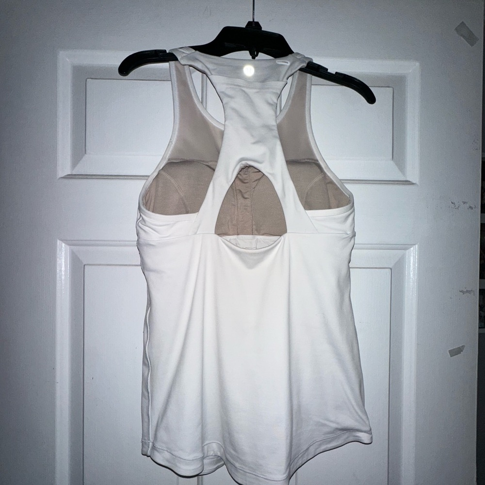 white lulu tank size 6